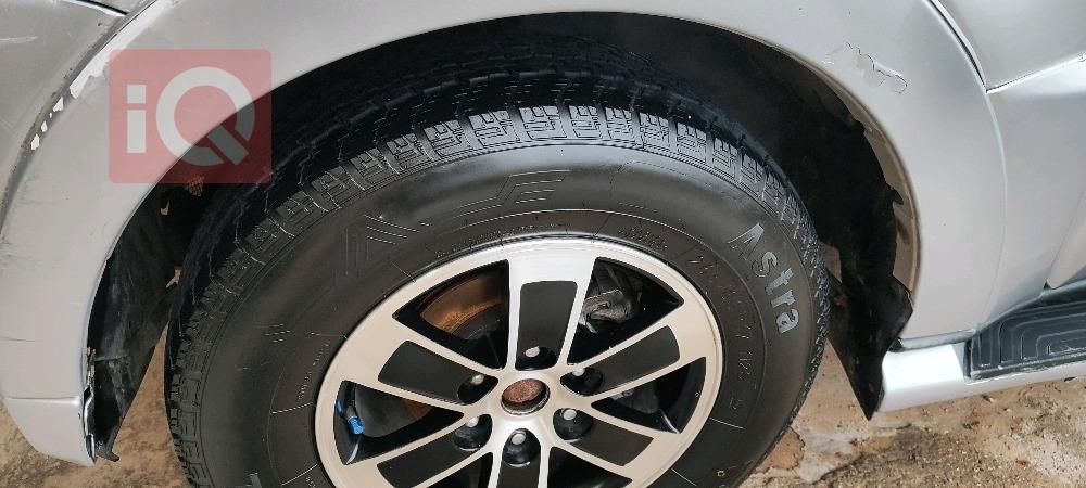 ميتسوبيشي باجيرو